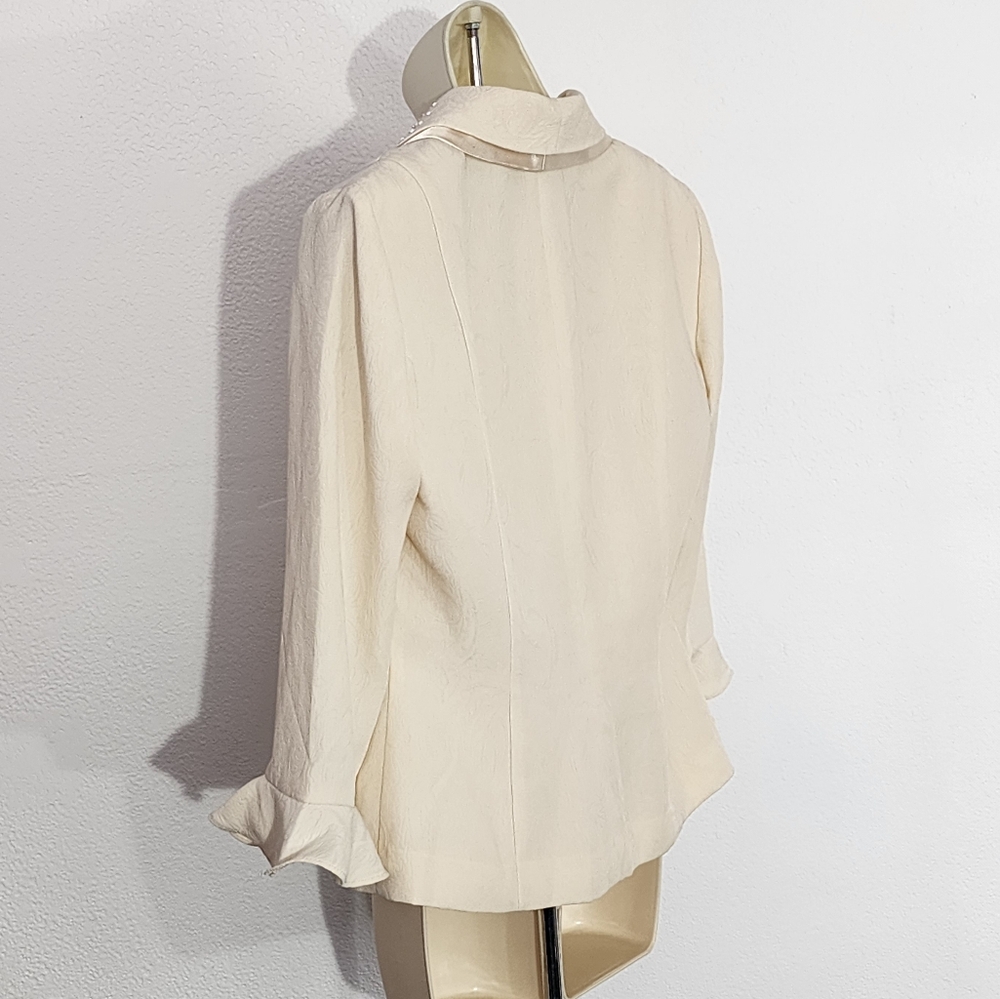 Danny & Nicole Chic Blazer with Textured Bead And Faux Pearl Collar Cream Size 8 - Picture 14 of 17